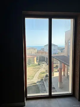 Satılır 10 otaqlı həyət evi 898.8 m²