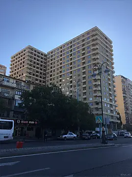 Satılır 3 otaqlı mənzil 135 m² — Bakı, Badamdar 3 otaq 135.00 m²