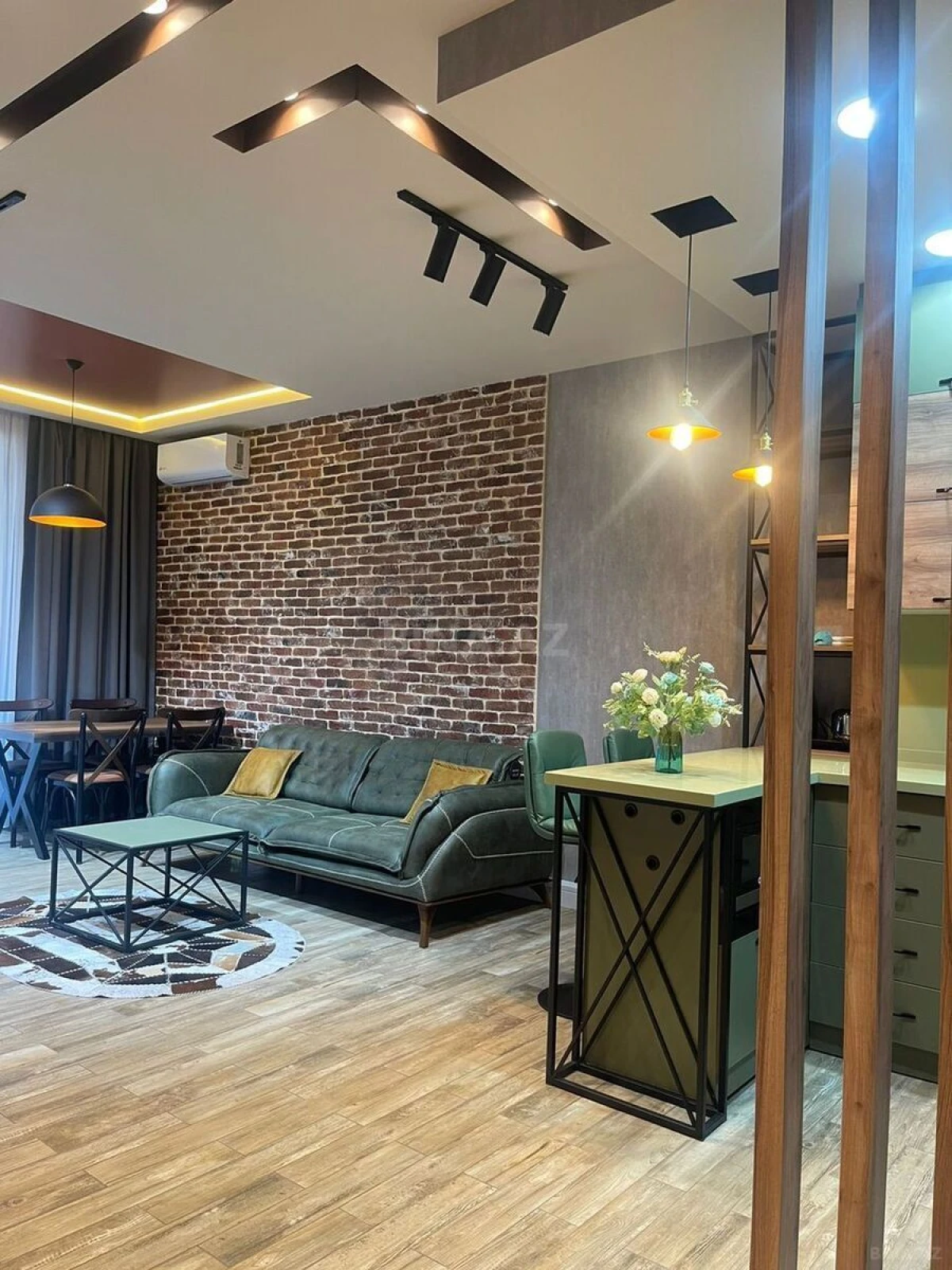 Kirayə verilir 2 otaqlı mənzil 65 m²