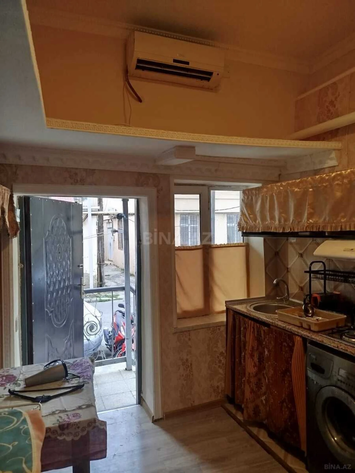 Kirayə verilir 1 otaqlı həyət evi 28 m²