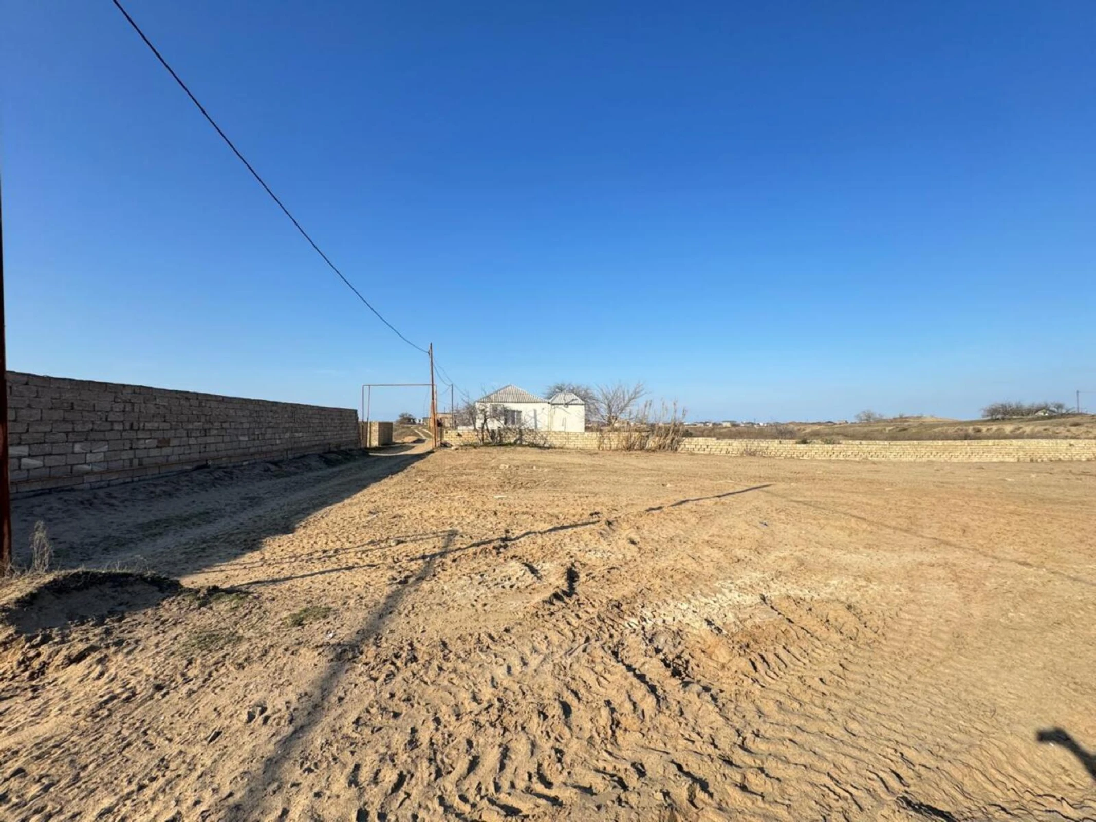 Satılır torpaq sahəsi 30 m²