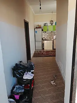 Satılır 9 otaqlı həyət evi 260 m²