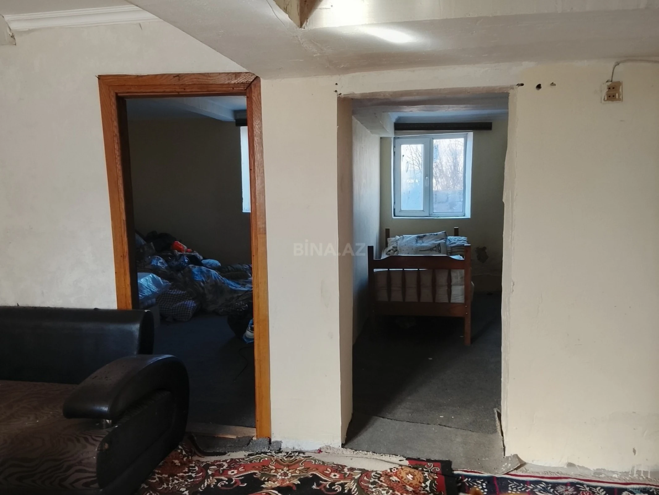 Satılır 9 otaqlı həyət evi 260 m²