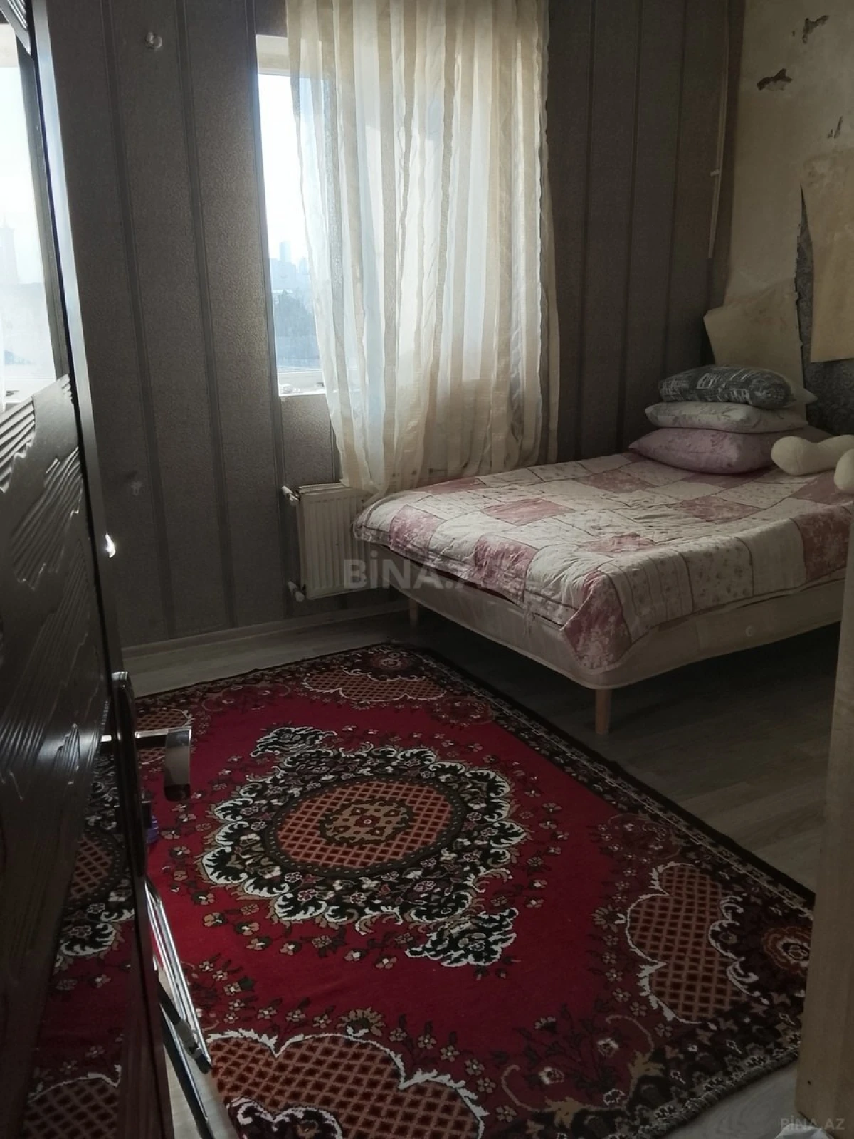 Satılır 9 otaqlı həyət evi 260 m²