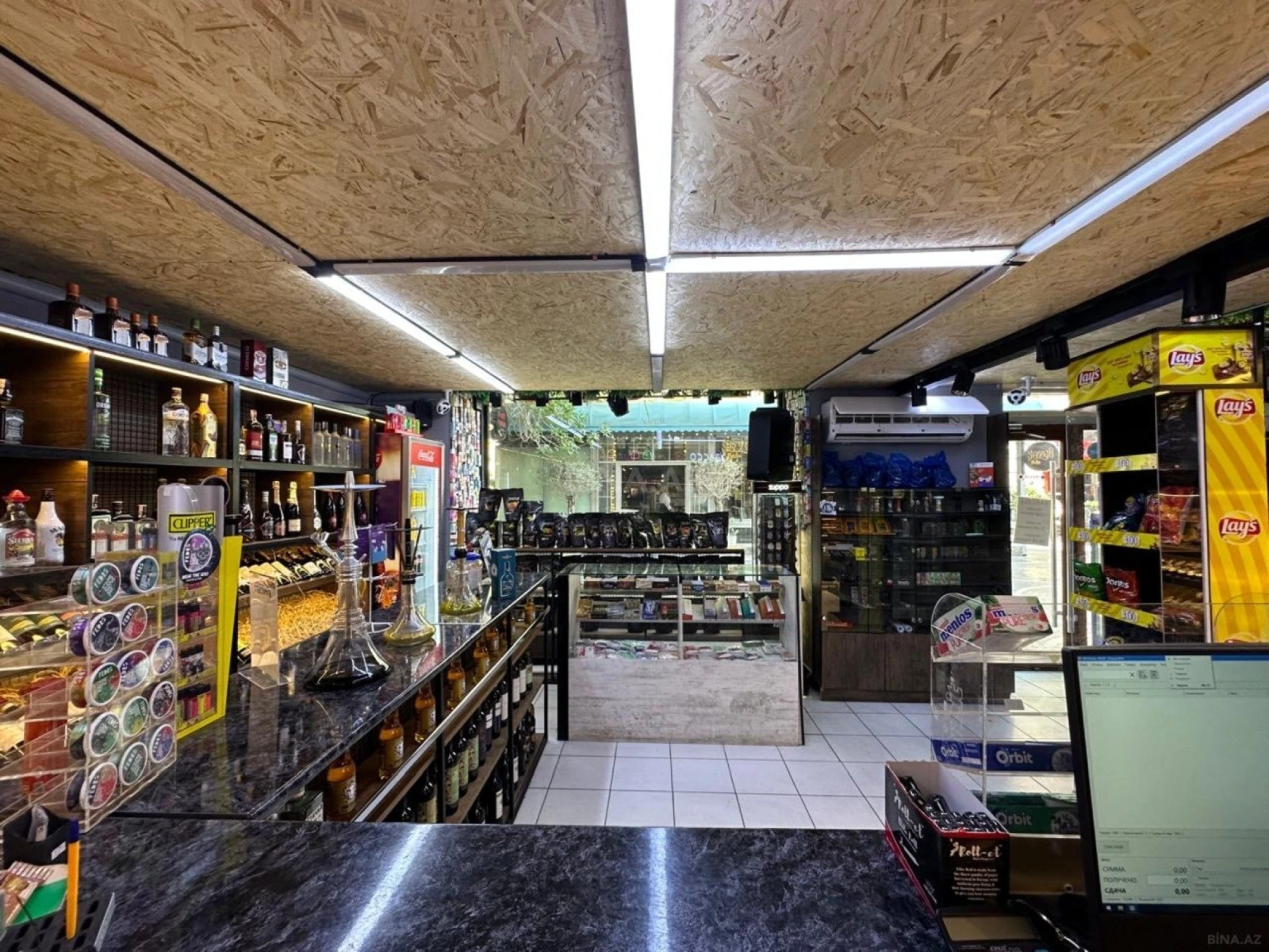 Kirayə verilir obyekt 64 m²