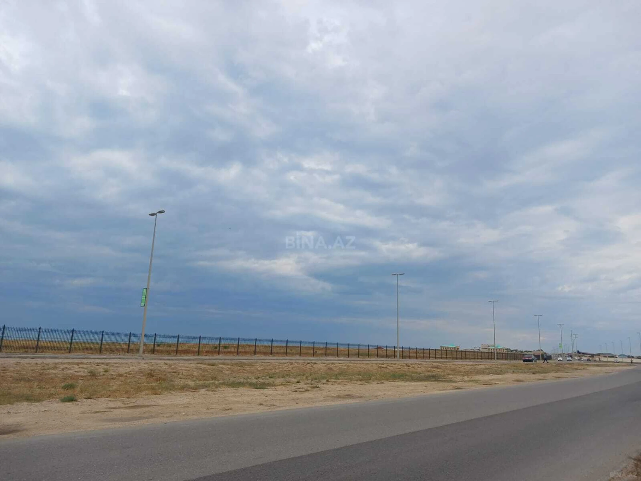 Satılır torpaq sahəsi 12 m²