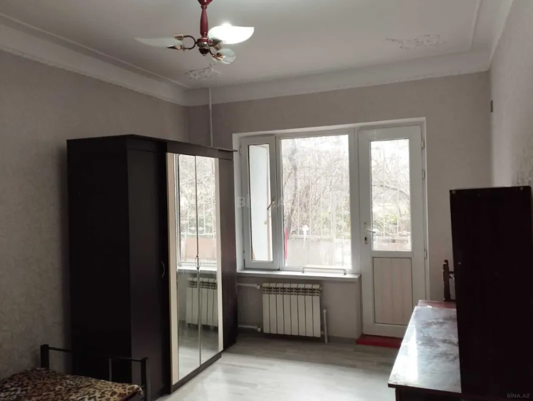 Satılır 3 otaqlı mənzil 70 m²