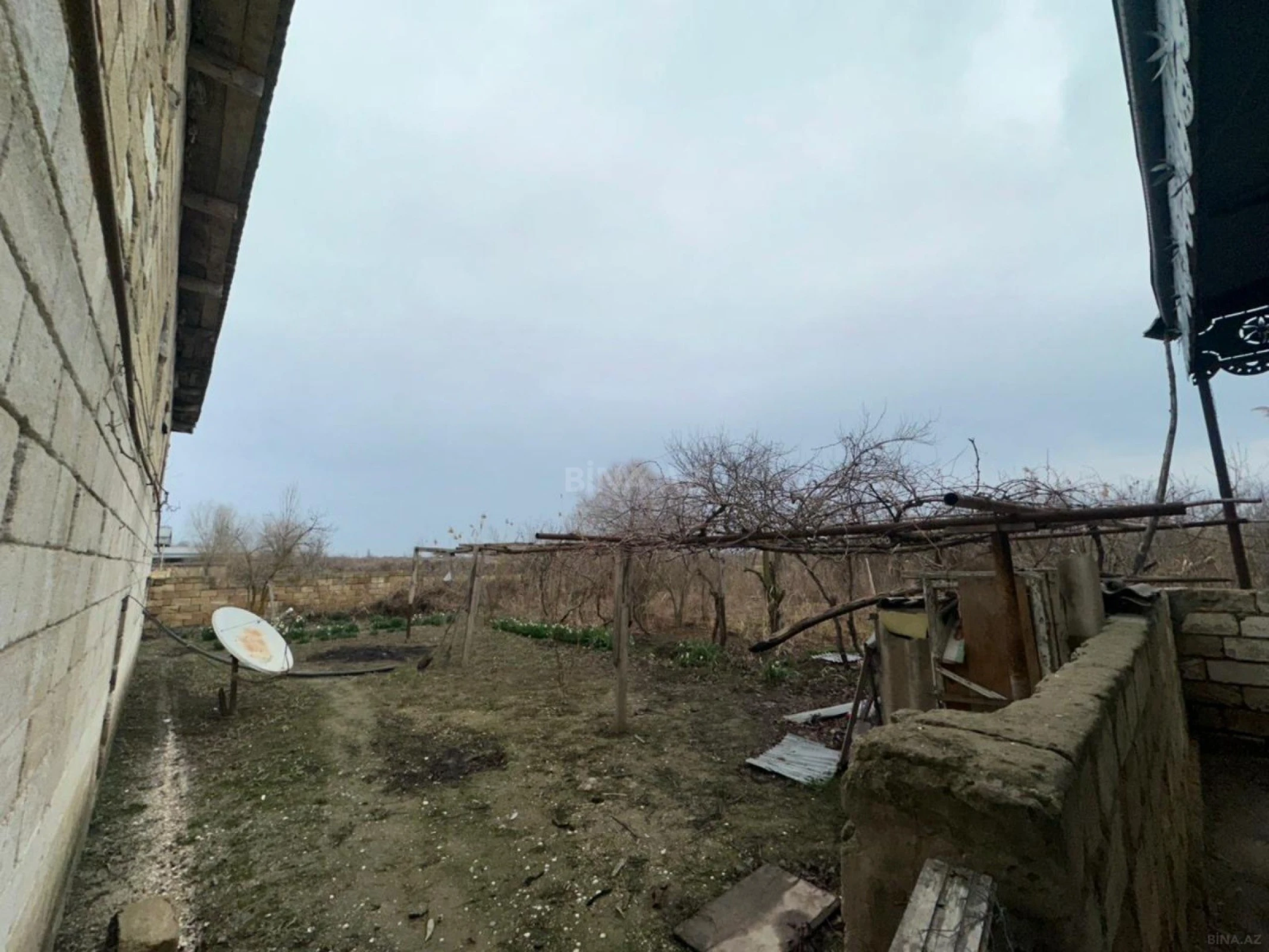 Satılır 6 otaqlı həyət evi 50 m²