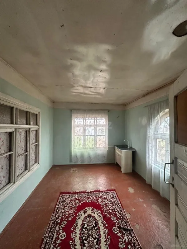 Satılır 6 otaqlı həyət evi 50 m²