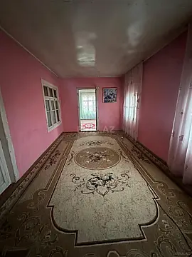 Satılır 6 otaqlı həyət evi 50 m²