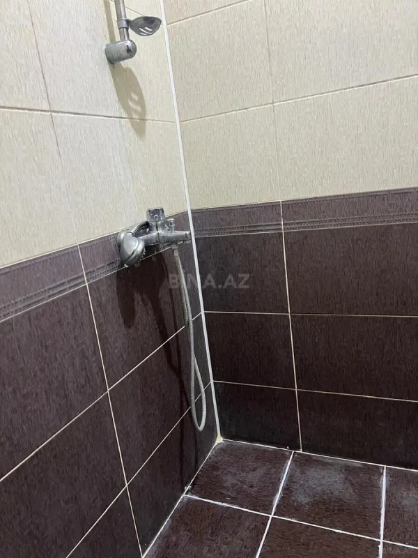 Kirayə verilir 2 otaqlı mənzil 42 m²