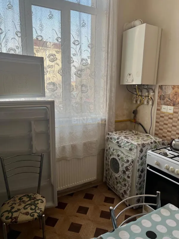 Kirayə verilir 2 otaqlı mənzil 42 m²