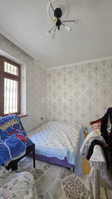 Satılır 4 otaqlı həyət evi 130 m²