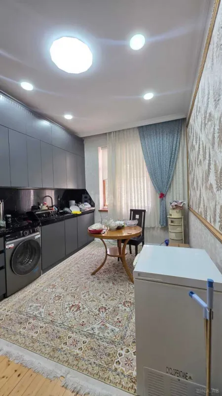 Satılır 4 otaqlı həyət evi 130 m²