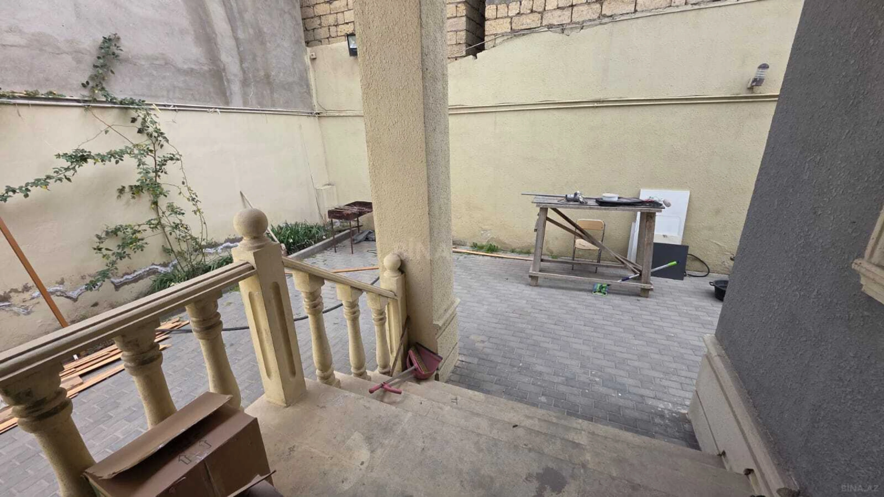 Satılır 4 otaqlı həyət evi 130 m²