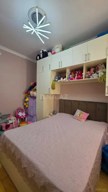 Satılır 4 otaqlı həyət evi 130 m²