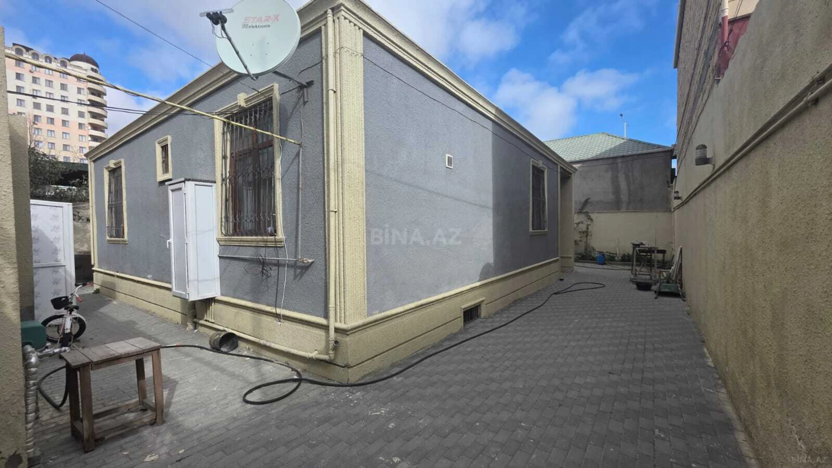 Satılır 4 otaqlı həyət evi 130 m²