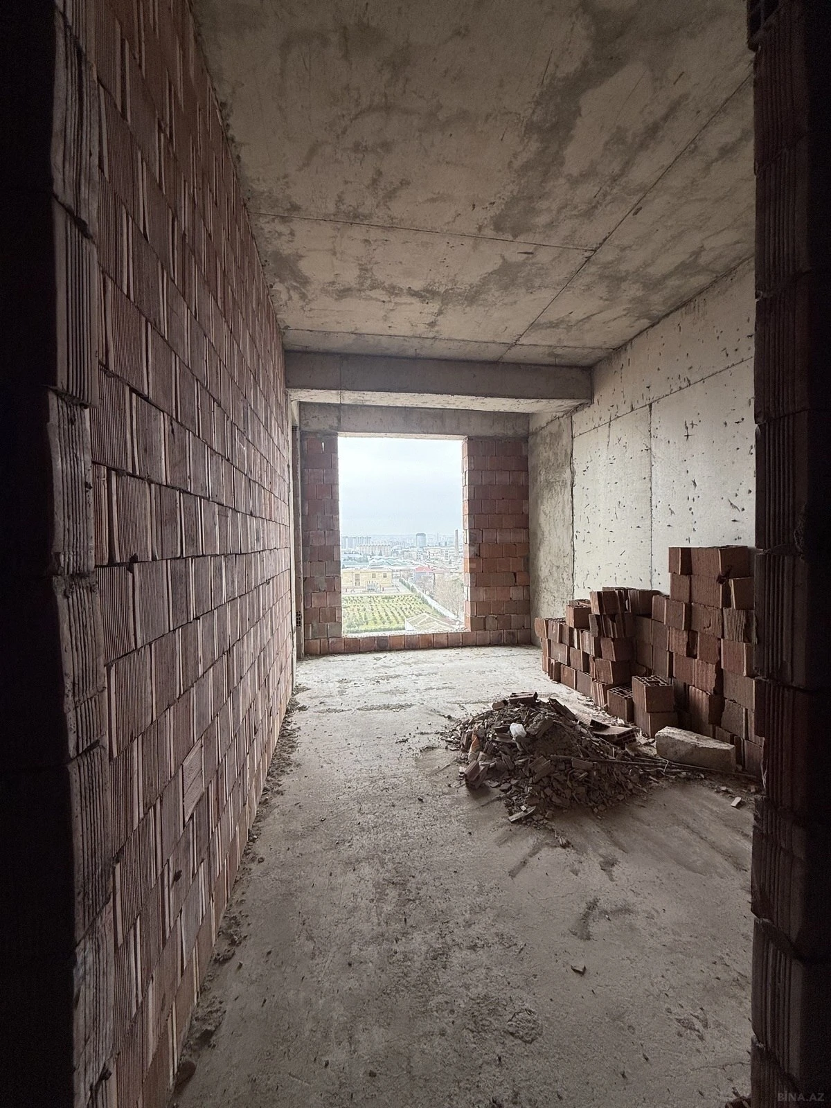 Satılır 1 otaqlı mənzil 53.4 m²