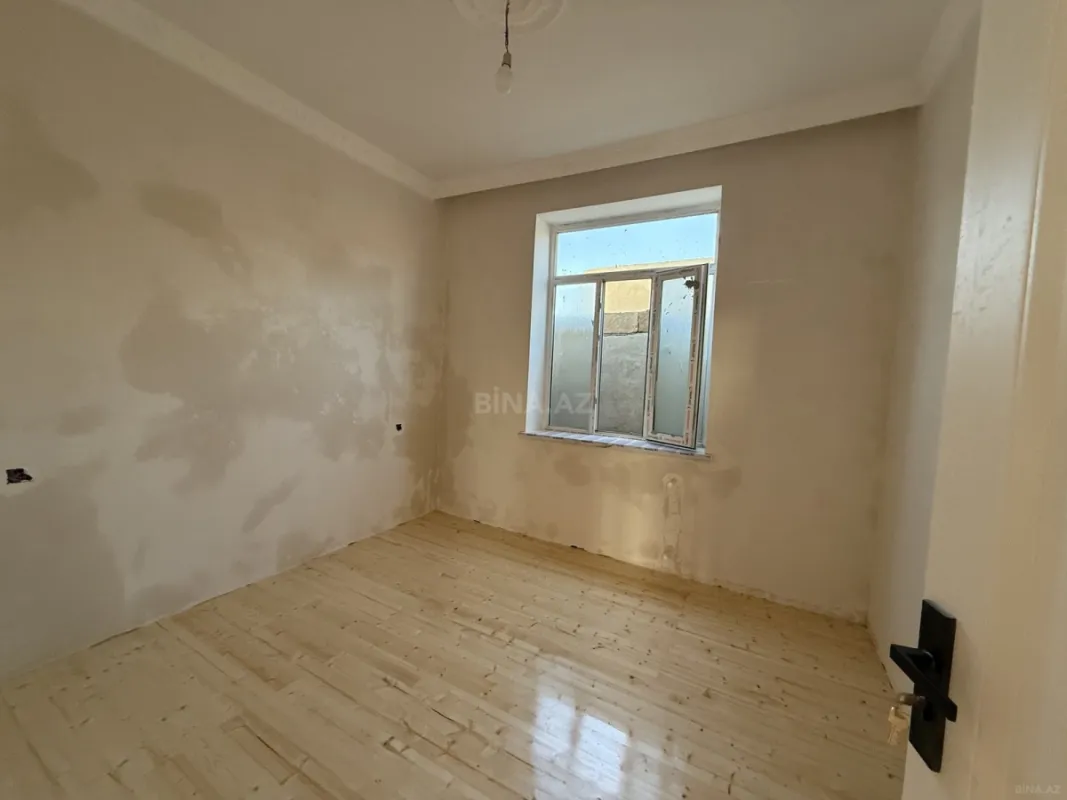 Satılır 4 otaqlı həyət evi 120 m²