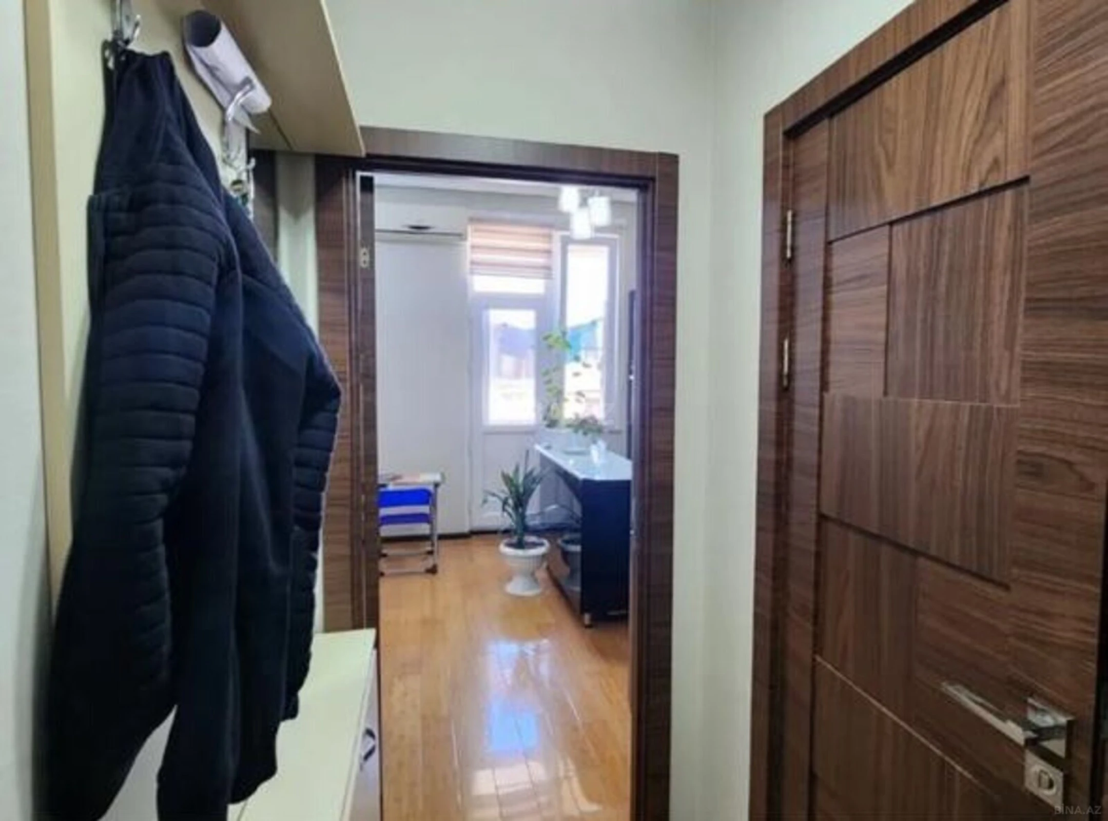 Kirayə verilir 2 otaqlı mənzil 45 m²