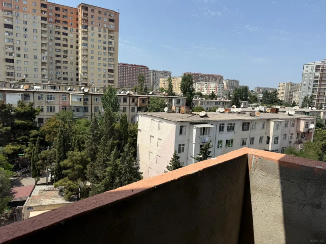 Satılır 3 otaqlı mənzil 94 m²