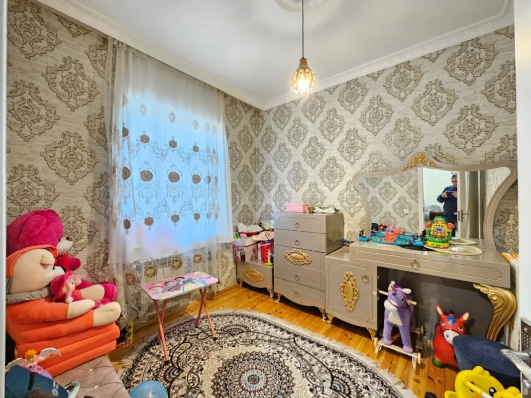 Satılır 4 otaqlı həyət evi 100 m²