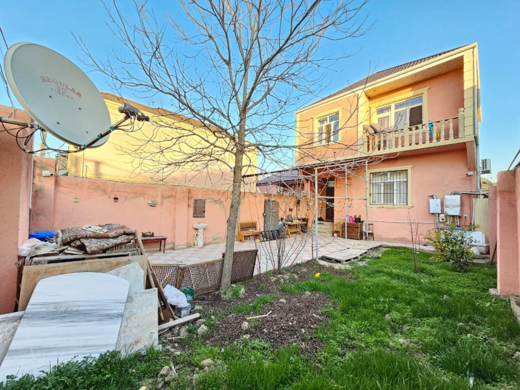 Satılır 4 otaqlı həyət evi 100 m²