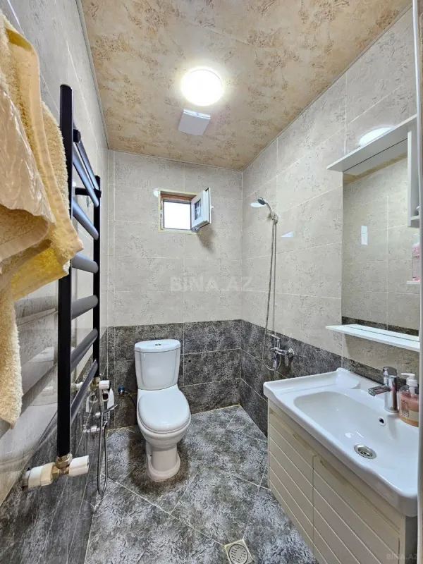 Satılır 4 otaqlı həyət evi 100 m²