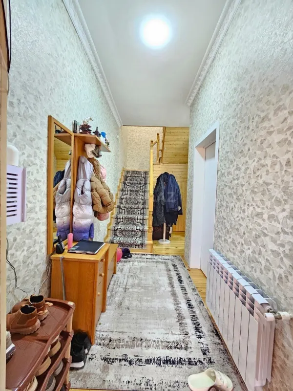 Satılır 4 otaqlı həyət evi 100 m²