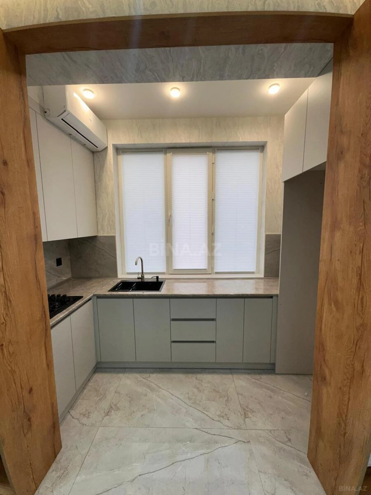 Satılır 3 otaqlı mənzil 90 m²