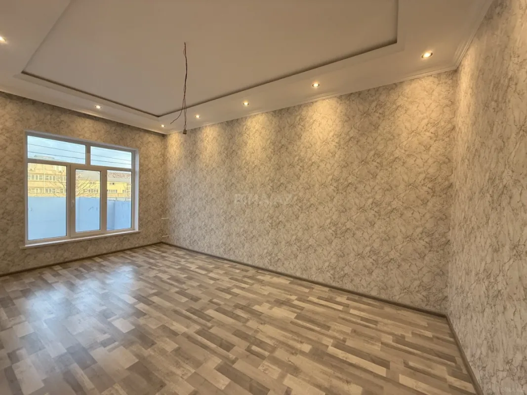 Satılır 3 otaqlı həyət evi 100 m²