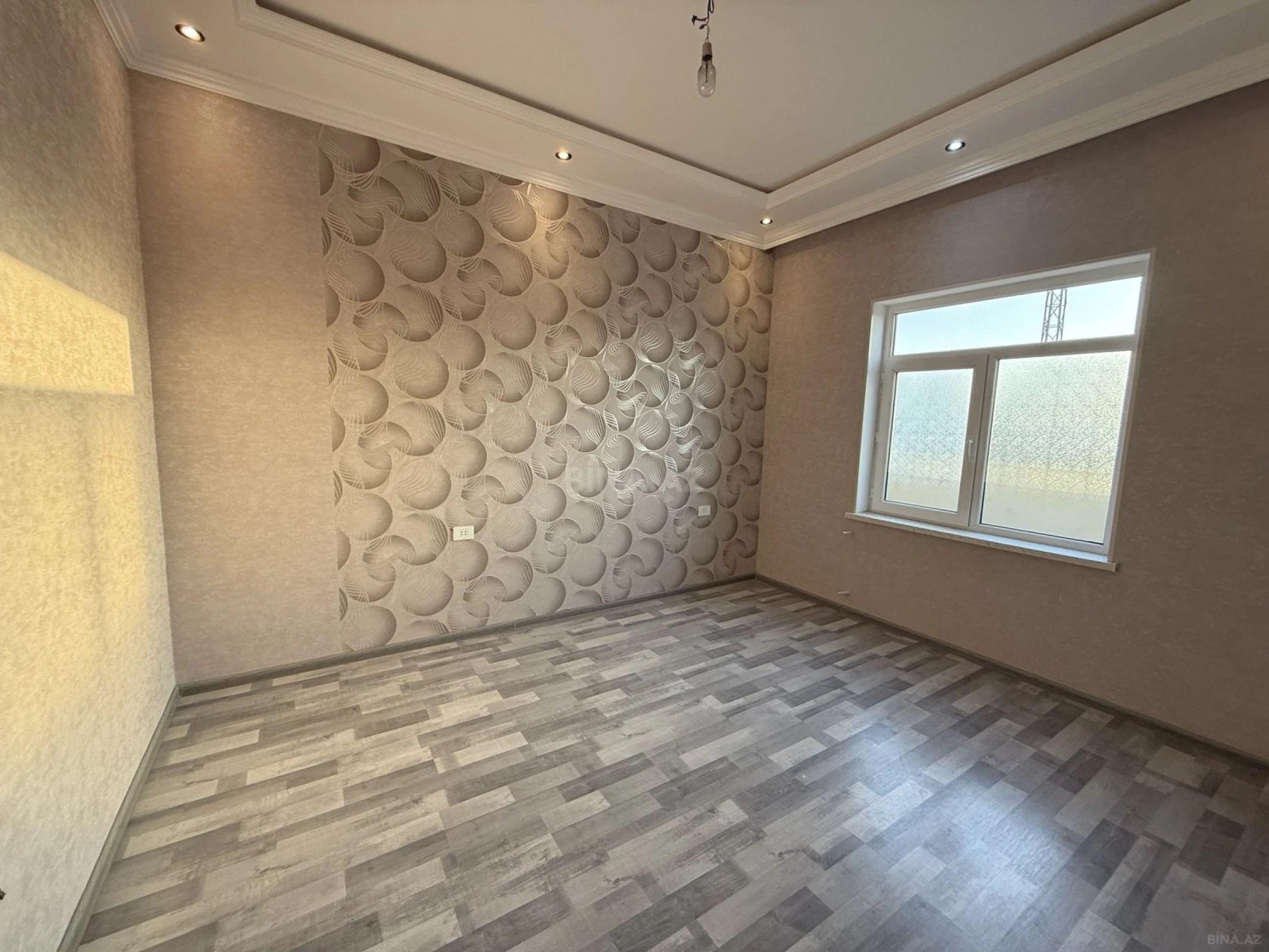 Satılır 3 otaqlı həyət evi 100 m²