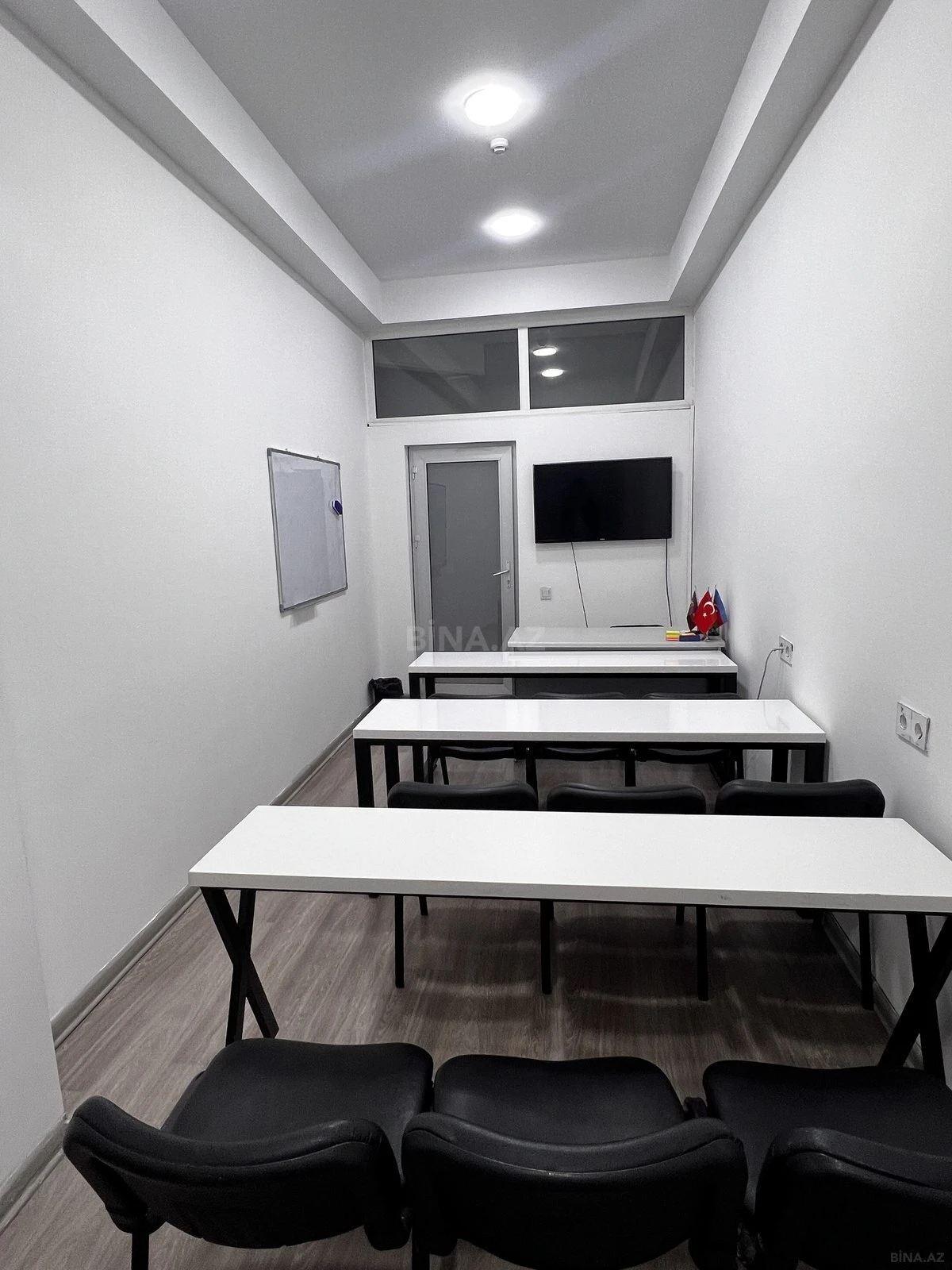Kirayə verilir 1 otaqlı ofis 25 m²