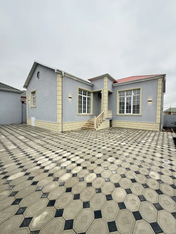 Satılır 4 otaqlı həyət evi 120 m²