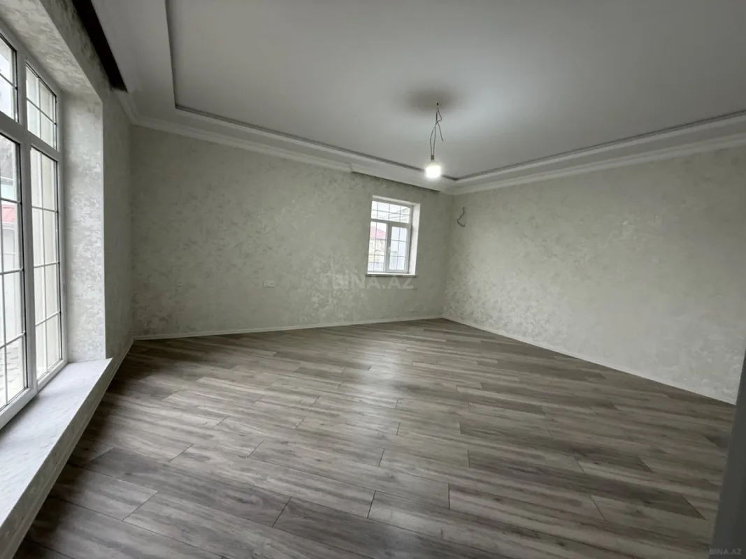 Satılır 4 otaqlı həyət evi 120 m²