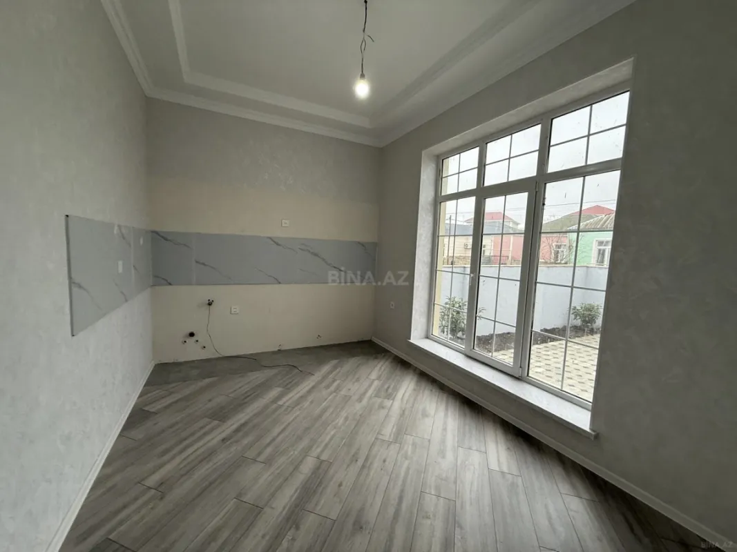 Satılır 4 otaqlı həyət evi 120 m²