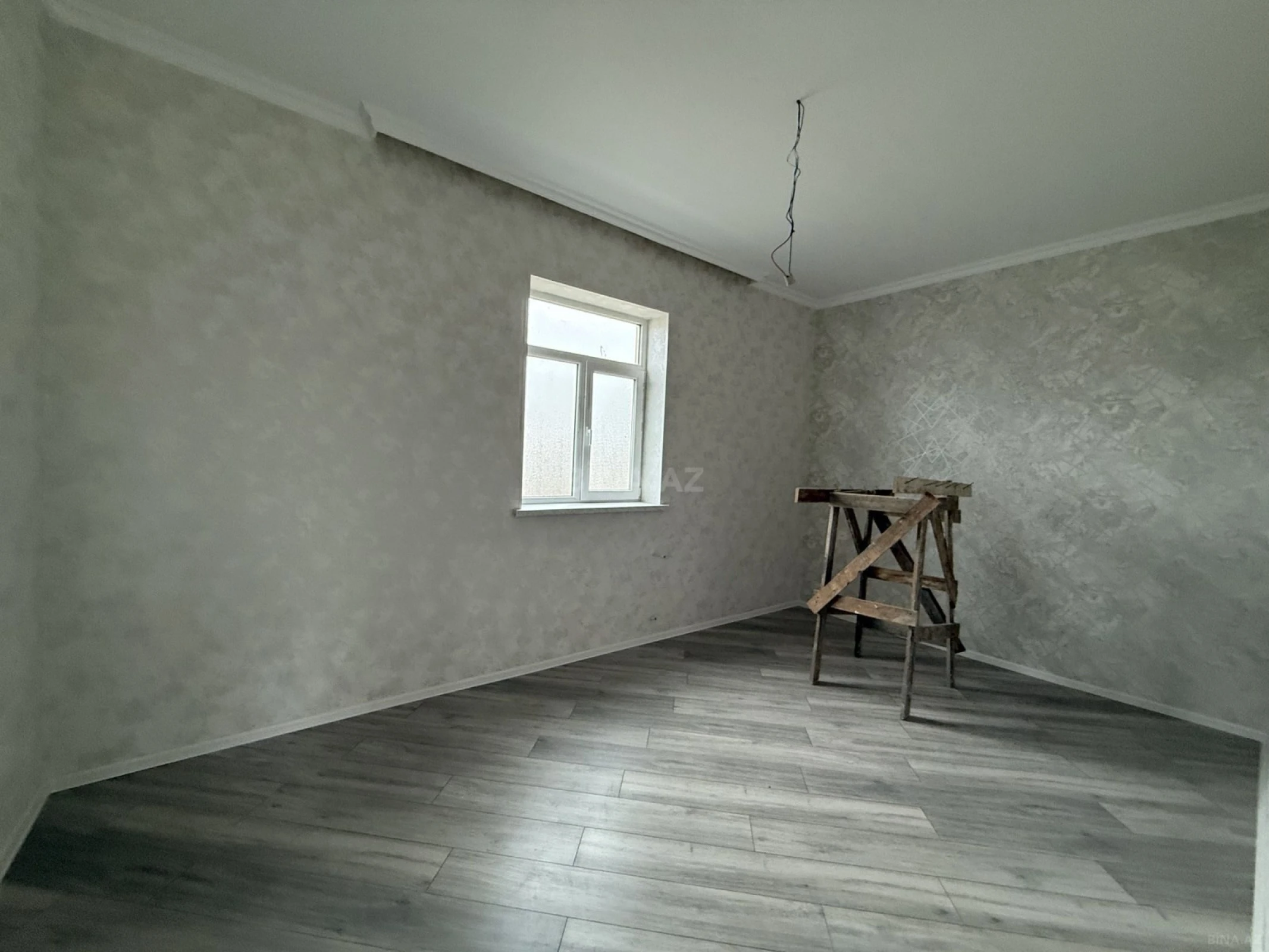 Satılır 4 otaqlı həyət evi 120 m²