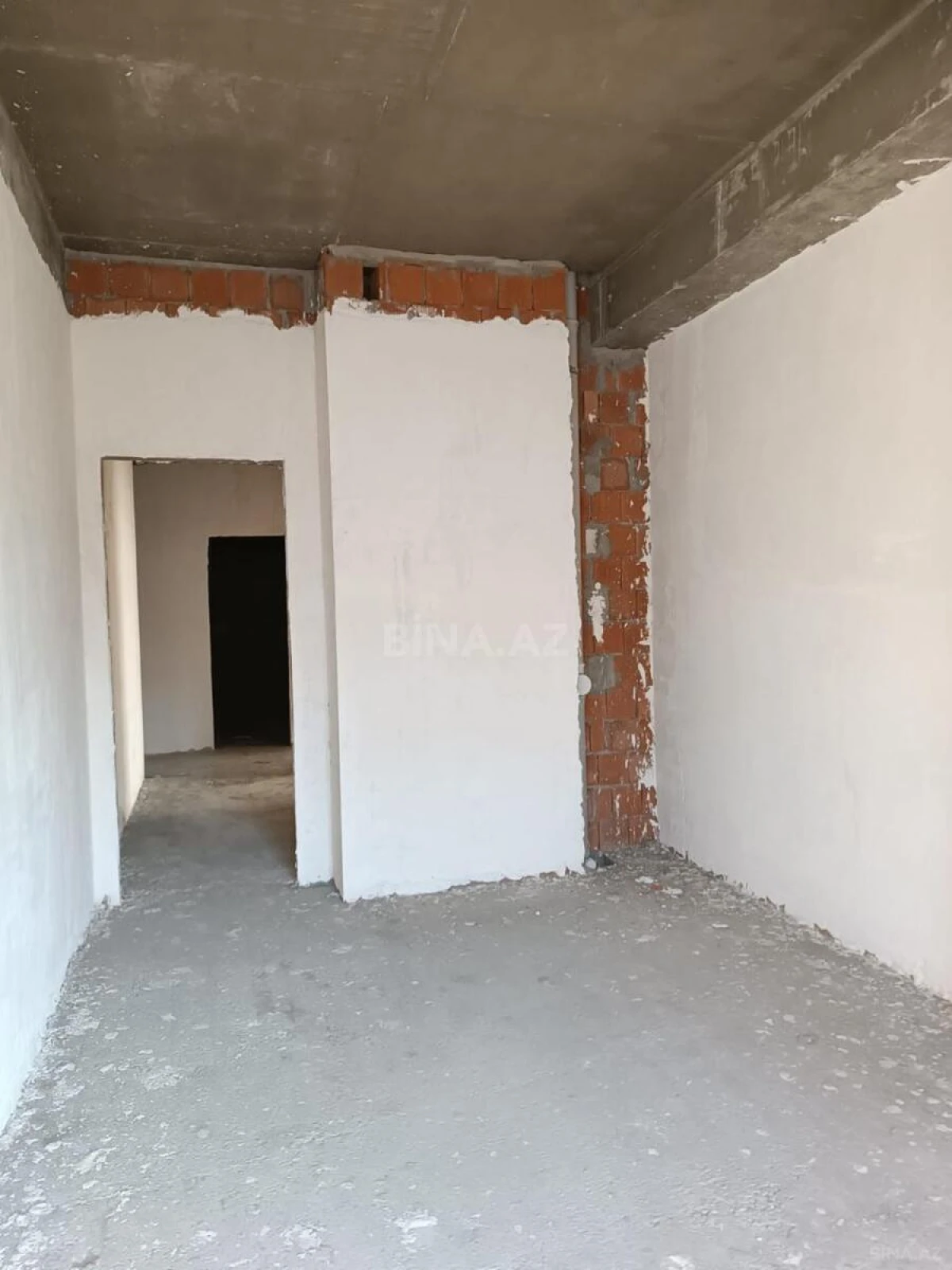 Satılır 3 otaqlı mənzil 123 m²