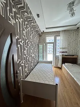 Kirayə verilir 2 otaqlı mənzil 55 m²