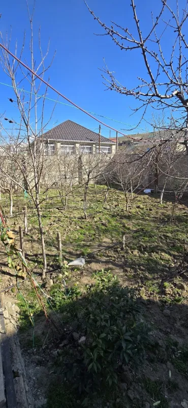 Satılır 4 otaqlı həyət evi 120 m²