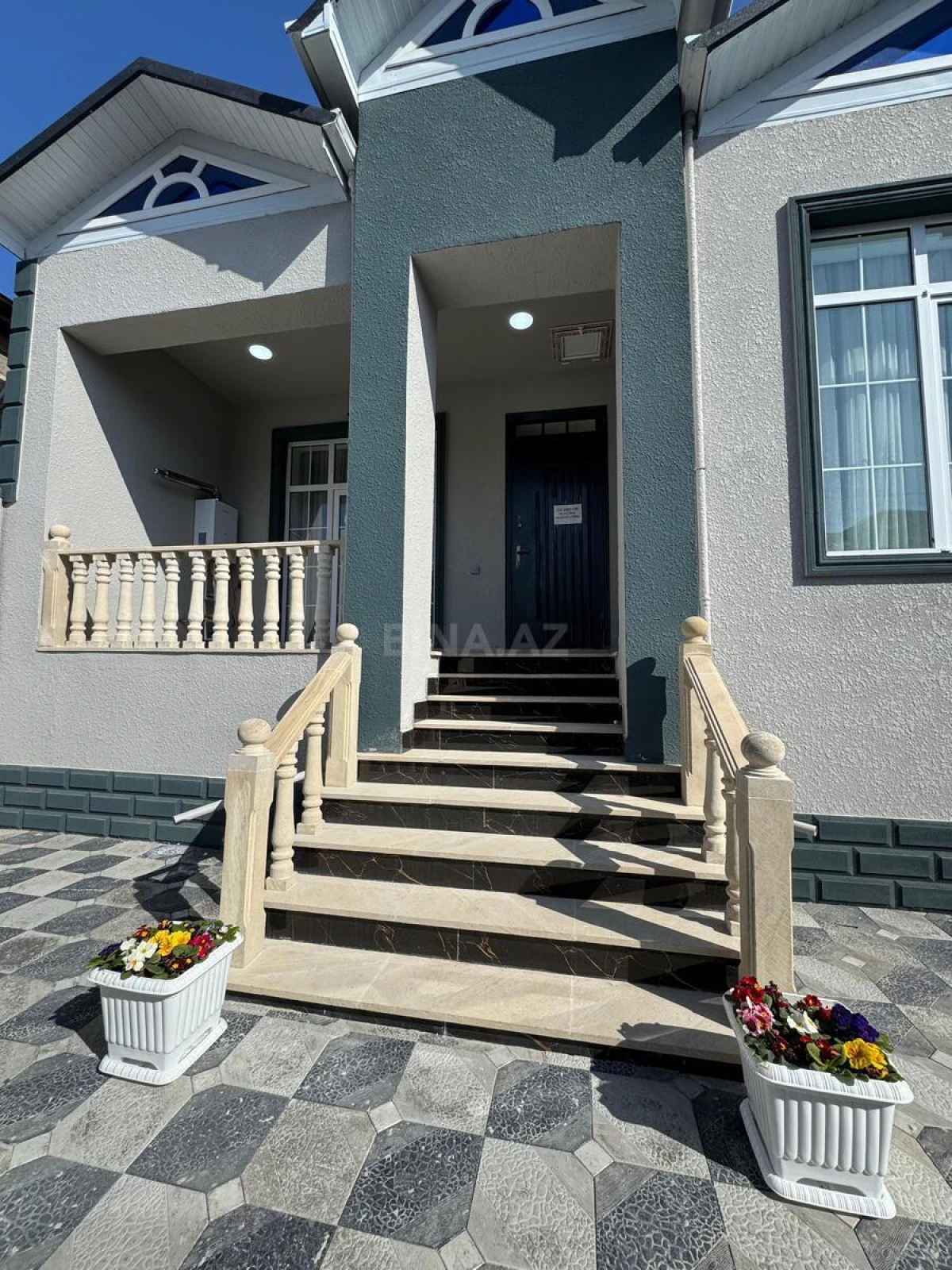 Satılır 3 otaqlı həyət evi 99 m²