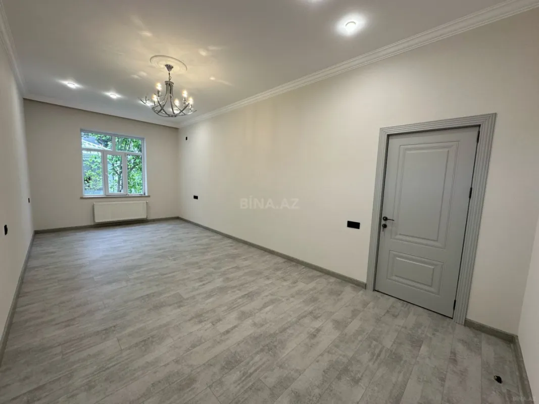 Satılır 4 otaqlı həyət evi 160 m²