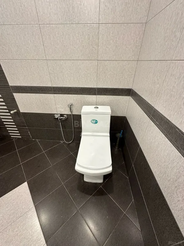 Satılır 4 otaqlı həyət evi 160 m²