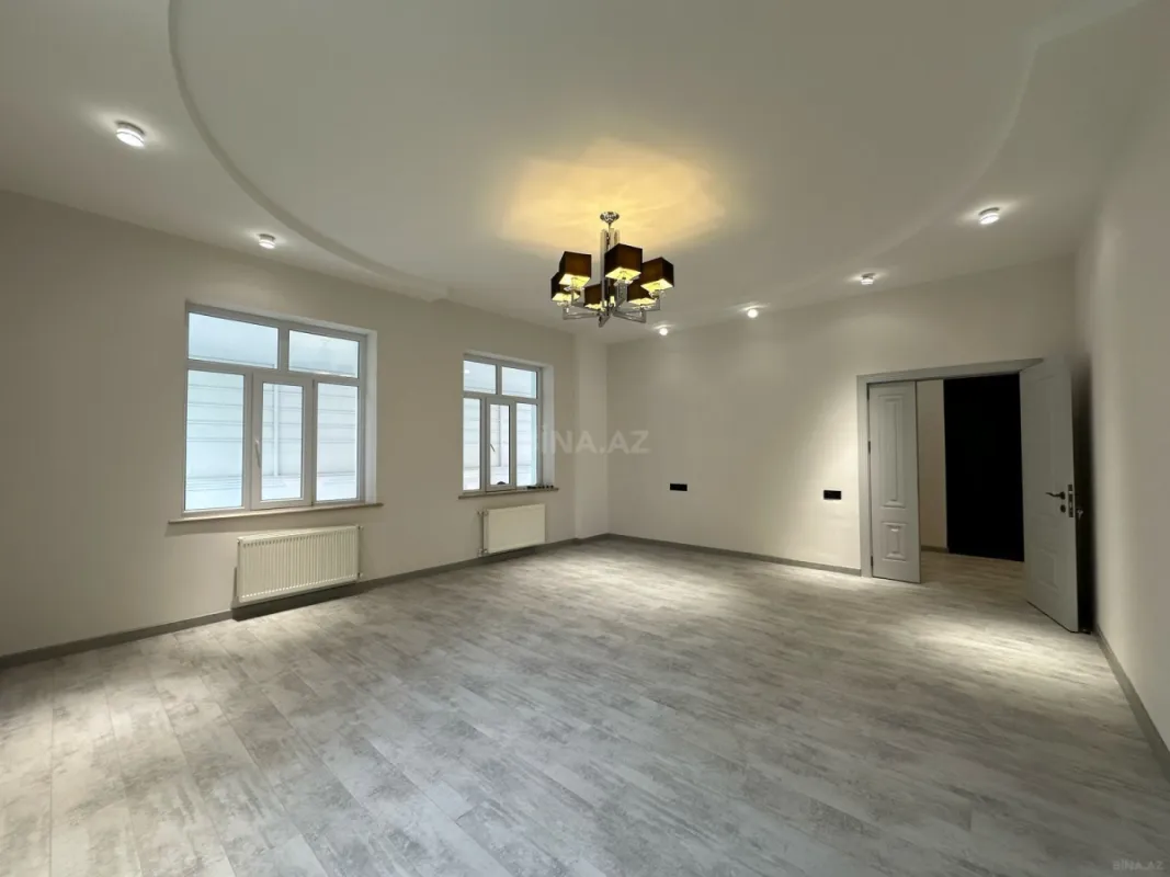 Satılır 4 otaqlı həyət evi 160 m²
