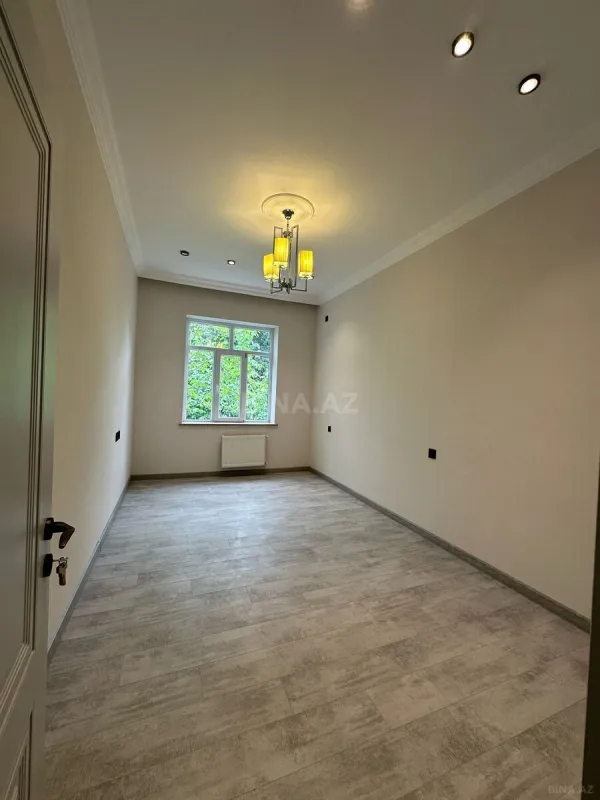 Satılır 4 otaqlı həyət evi 160 m²