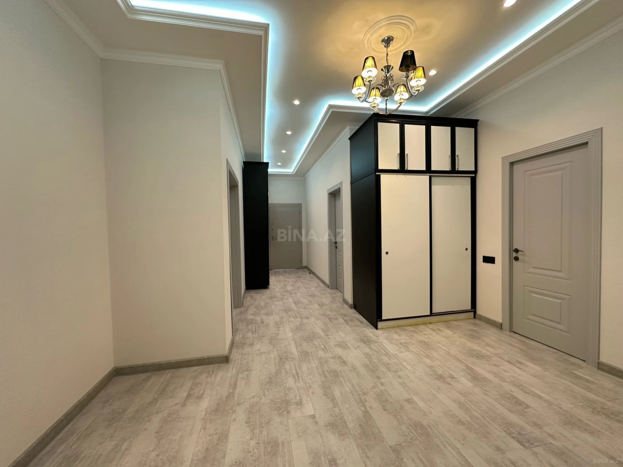 Satılır 4 otaqlı həyət evi 160 m²