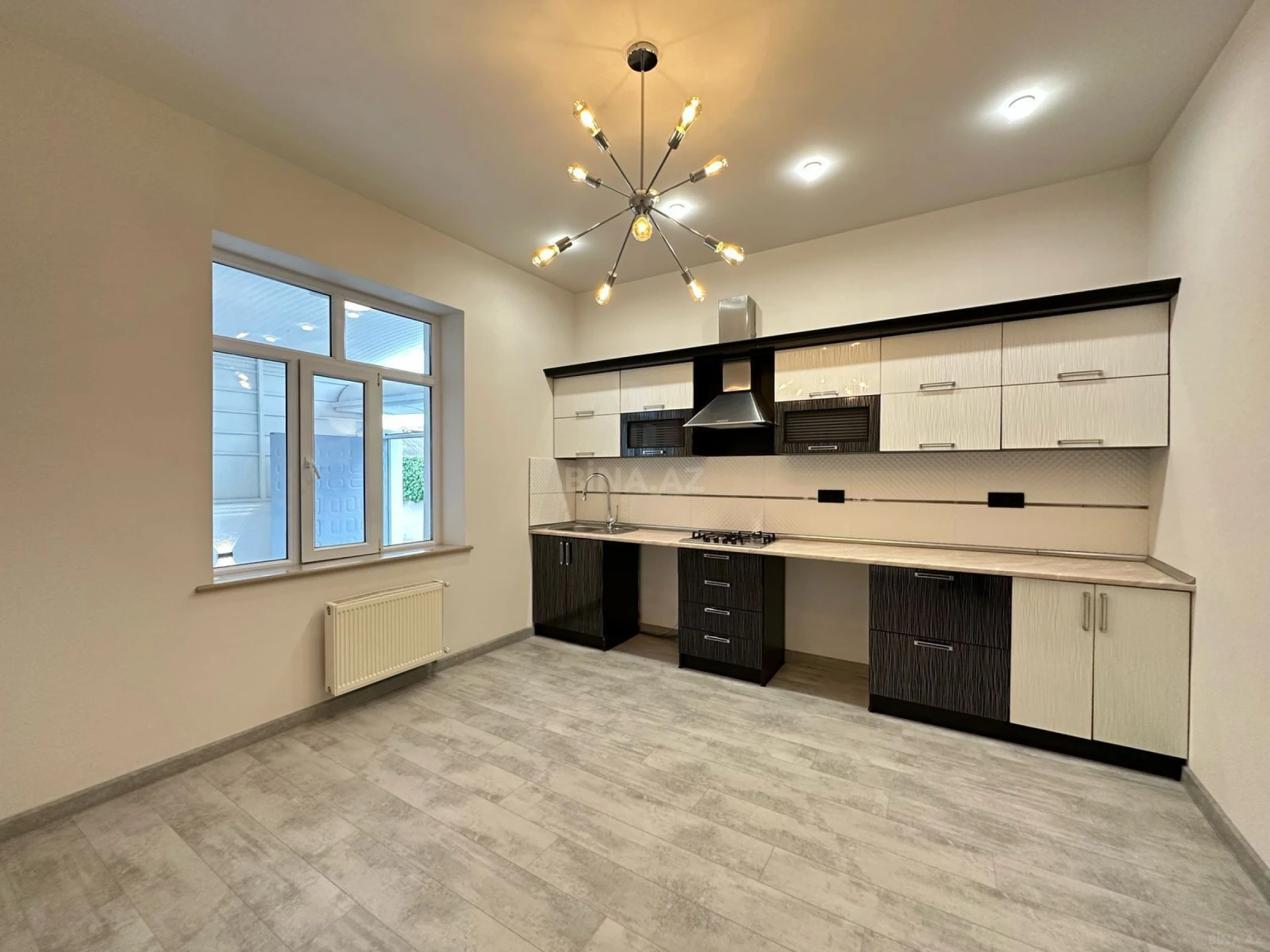 Satılır 4 otaqlı həyət evi 160 m²