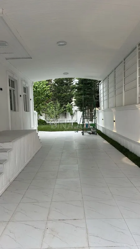 Satılır 4 otaqlı həyət evi 160 m²