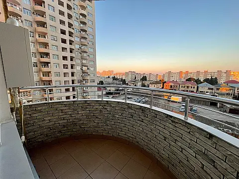 Satılır 3 otaqlı mənzil 95 m²