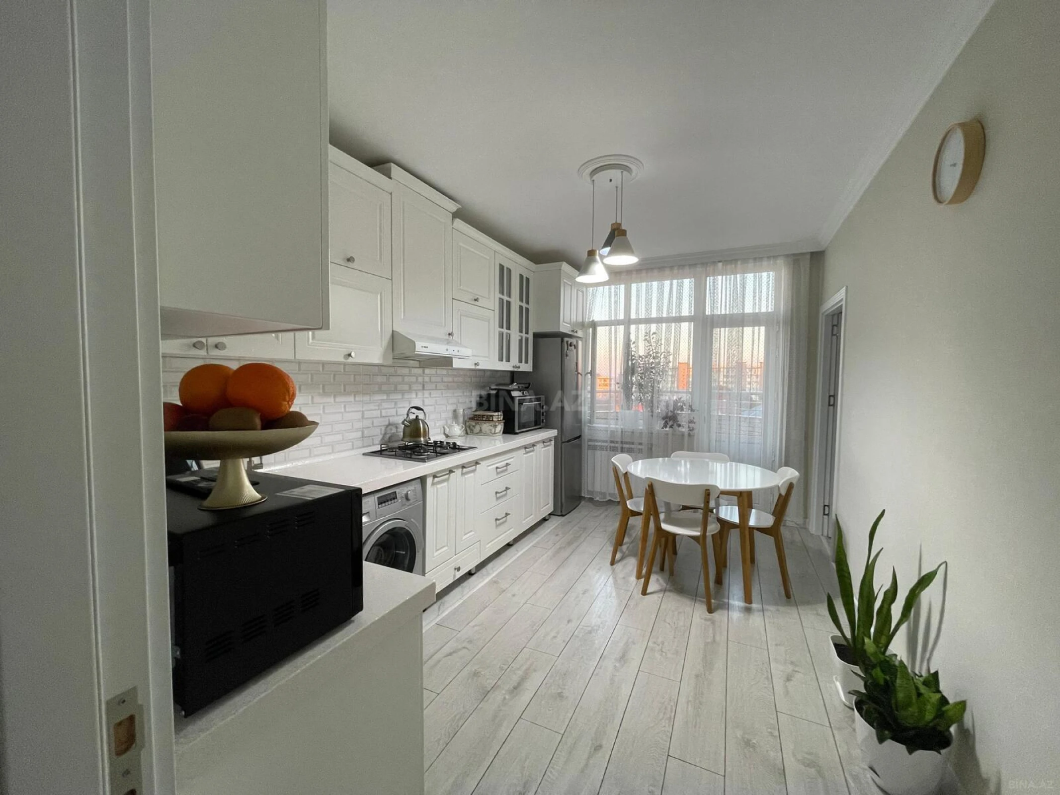 Satılır 3 otaqlı mənzil 95 m²